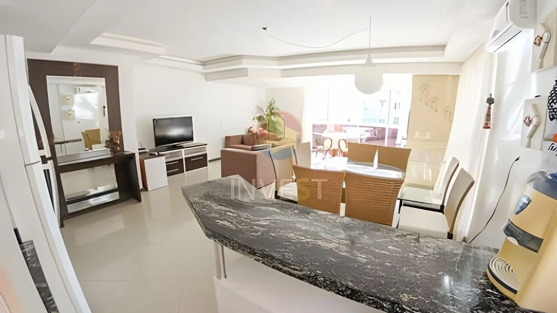 Amplo Apartamento Com 03 Suites. Bombinhas Apartment